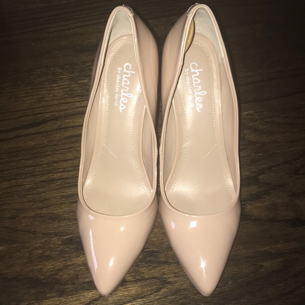 Charles by Charles David nude pumps